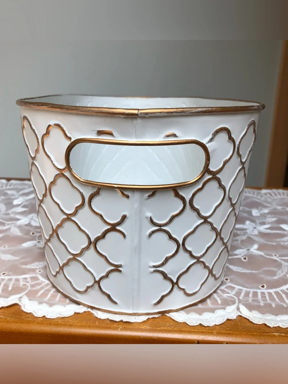 White Embossed Trellis Metal Basket With Handles